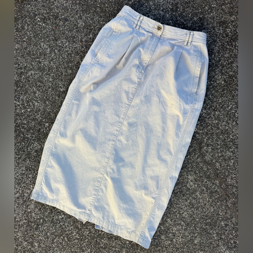 Vintage Liz Wear tan / khaki style mid length skirt 100% cotton women’s small